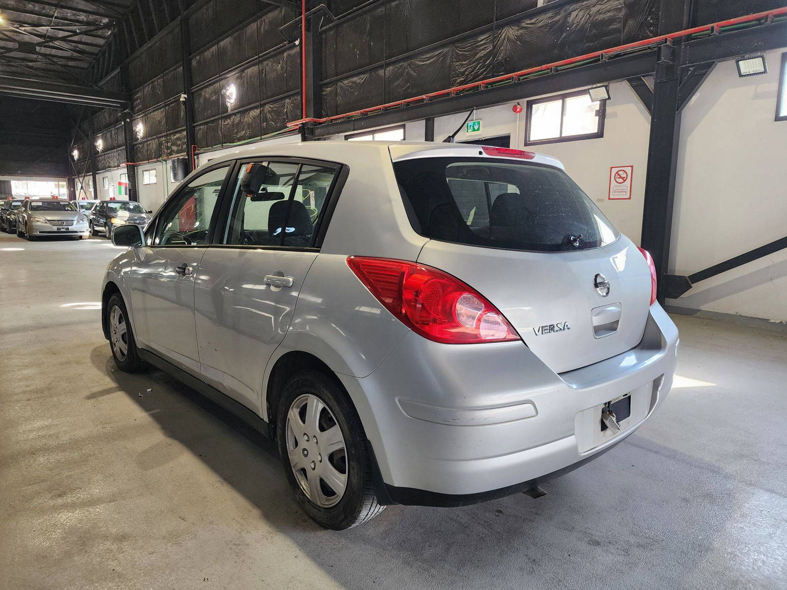 2011 NISSAN VERSA — 222006 Miles — Lot 65900524 — Souq - Marhaba Auctions Used Cars - Image 5