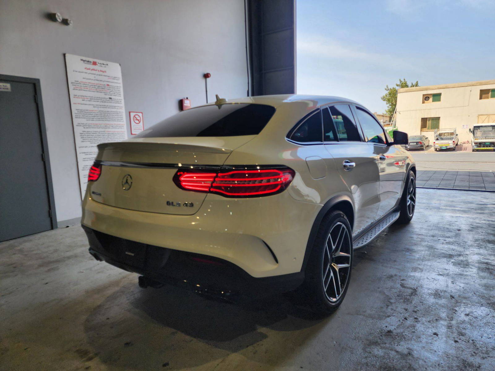 2019 MERCEDES BENZ GLE COUPE AMG 43 — 91092 Miles — Lot 62322714 — Main - Marhaba Auctions Used Cars - Image 7