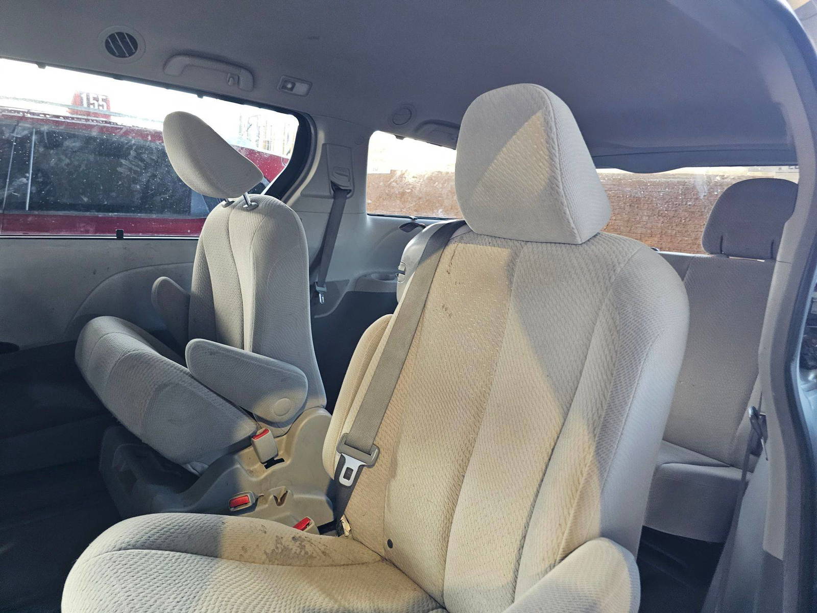 TOYOTA SIENNA 2014 - Marhaba Auction Used Cars - Image 7