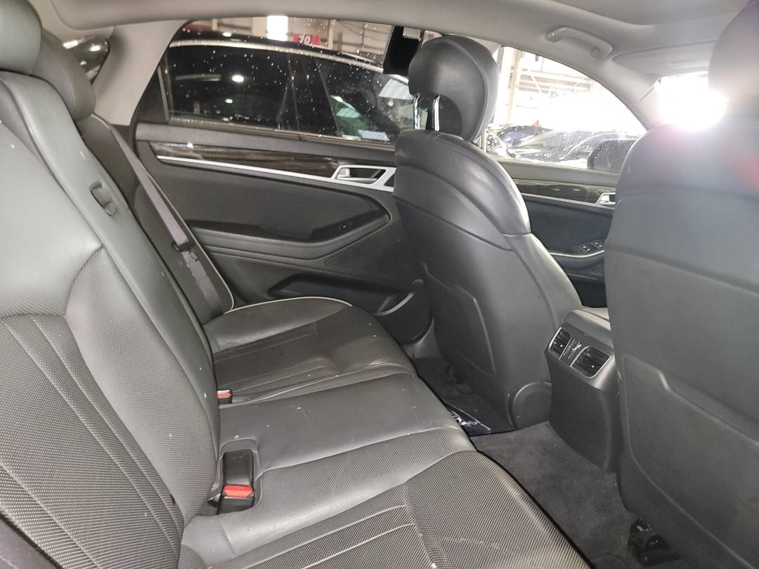 2015 HYUNDAI GENESIS — 99072 Miles — Lot 38122751 - Marhaba Auctions Used Cars - Image 5