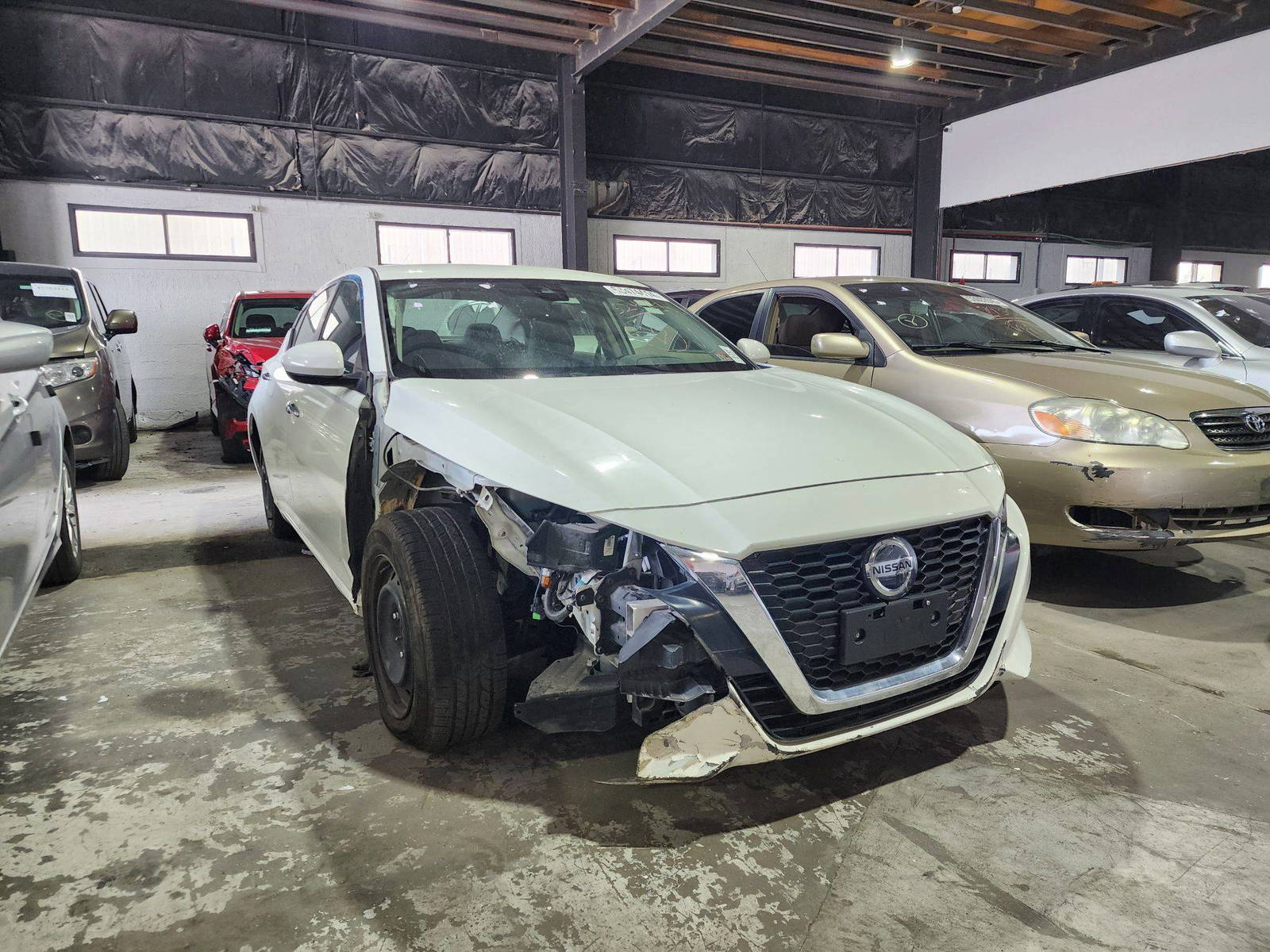2022 NISSAN ALTIMA — 57617 Miles — Lot 324741 — Main - Marhaba Auctions Used Cars - Image 8