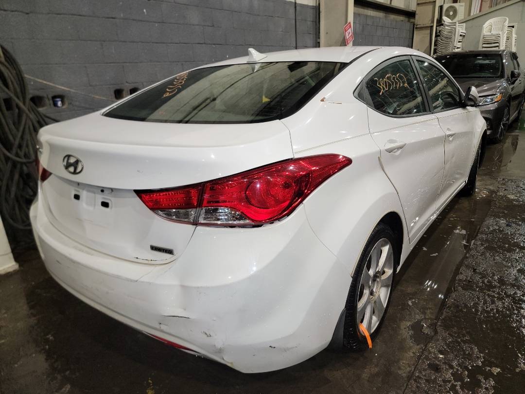 2013 HYUNDAI ELANTRA — 236287 Miles — Lot 38053352 - Marhaba Auctions Used Cars - Image 4