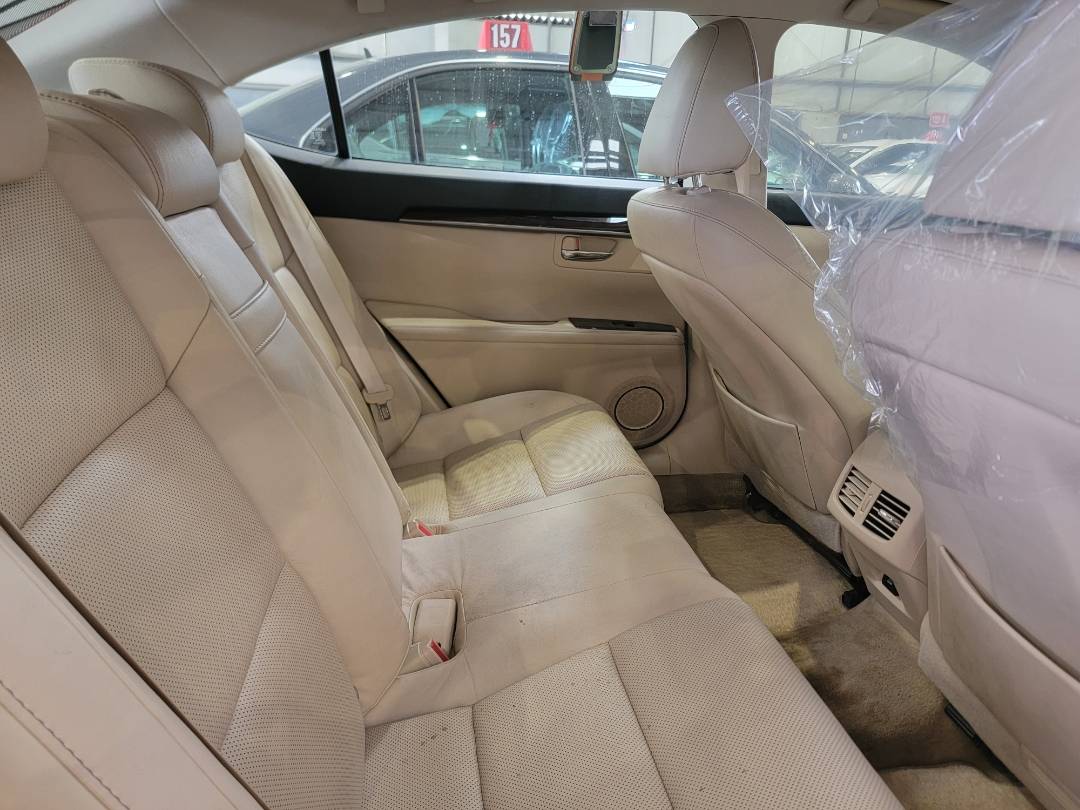 2013 LEXUS ES 350 — 82010 Miles — Lot 2014611 - Marhaba Auctions Used Cars - Image 5