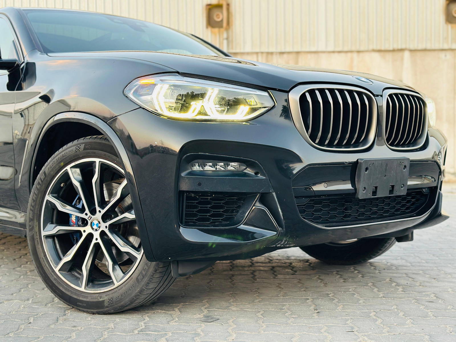 2020 BMW X4 M40i — 54477 KM — Lot 09772 — Al Quoz - Marhaba Auctions Used Cars - Image 23