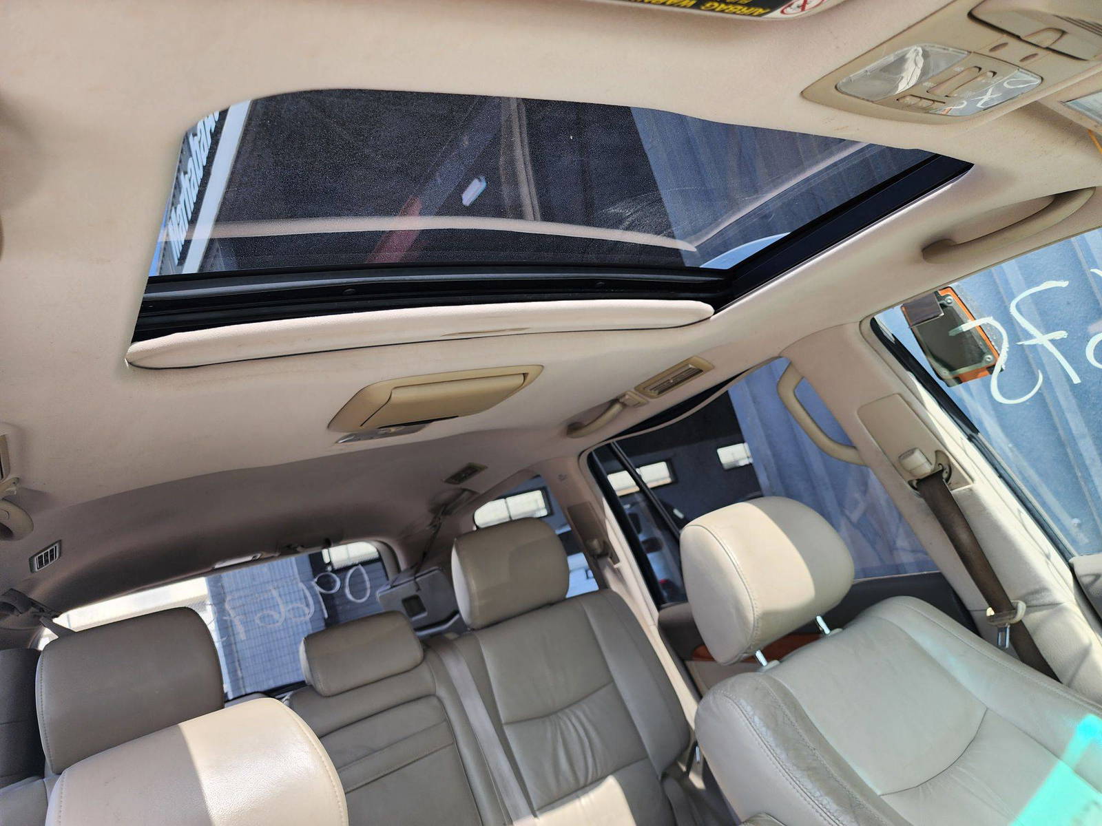 2006 LEXUS GX 470 — 219124 Miles — Lot 96675 — Souq - Marhaba Auctions Used Cars - Image 9