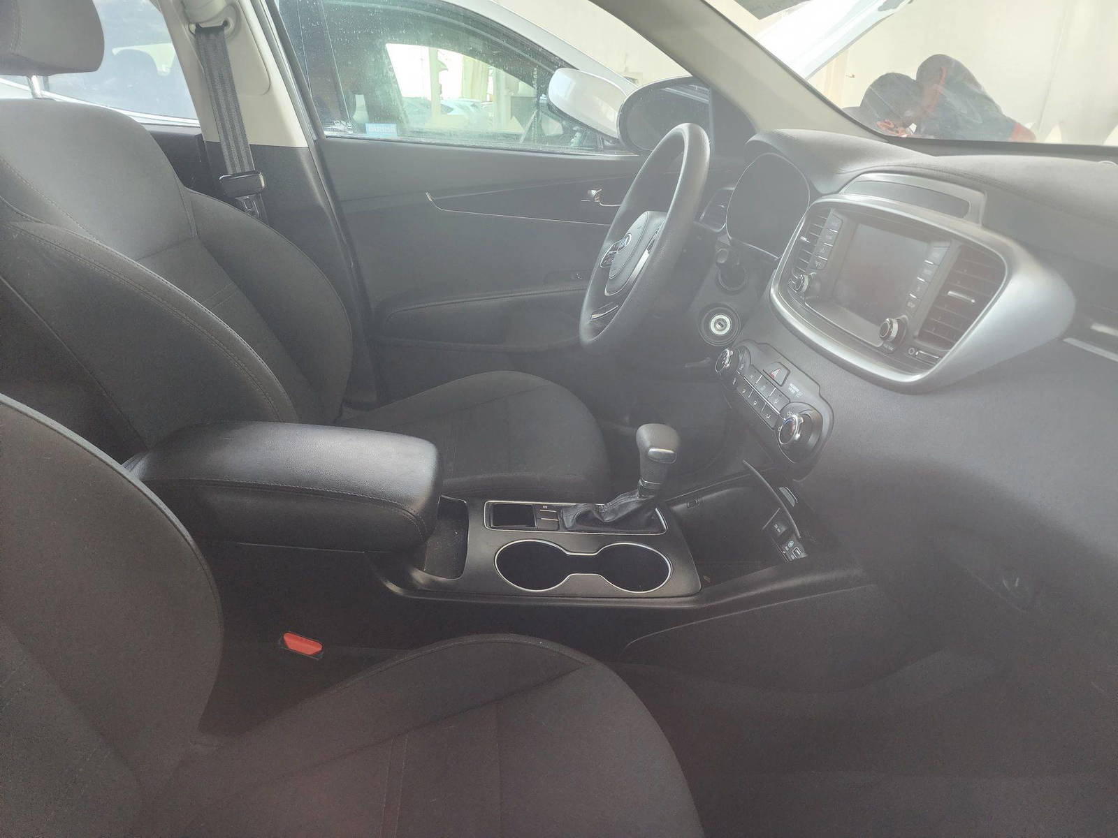 2019 KIA SORENTO — 78337 Miles — Lot 65121025140 - Marhaba Auctions Used Cars - Image 9