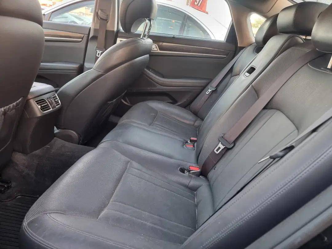 2015 HYUNDAI GENESIS — 184509 Miles — Lot 018111 — Ind. 12 - Marhaba Auctions Used Cars - Image 6