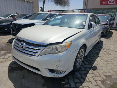 2011 TOYOTA AVALON at Marhaba Auctions