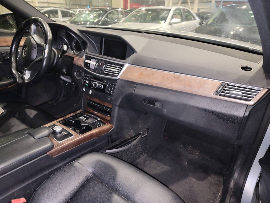 2013 MERCEDES BENZ E 350 — 140049 Miles — Lot 75037903 - Marhaba Auctions Used Cars - Image 6