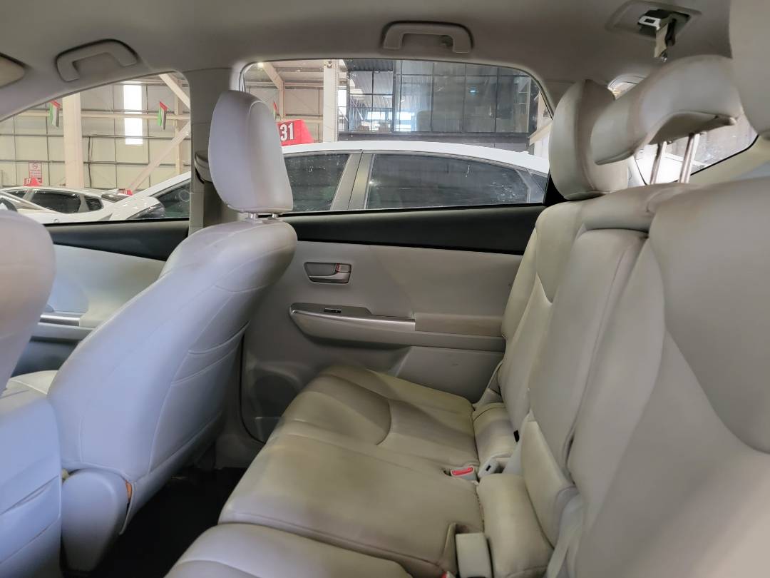 2012 TOYOTA PRIUS — 246 530 Miles — Lot UXC3144714 — Main - Marhaba Auctions Used Cars - Image 7