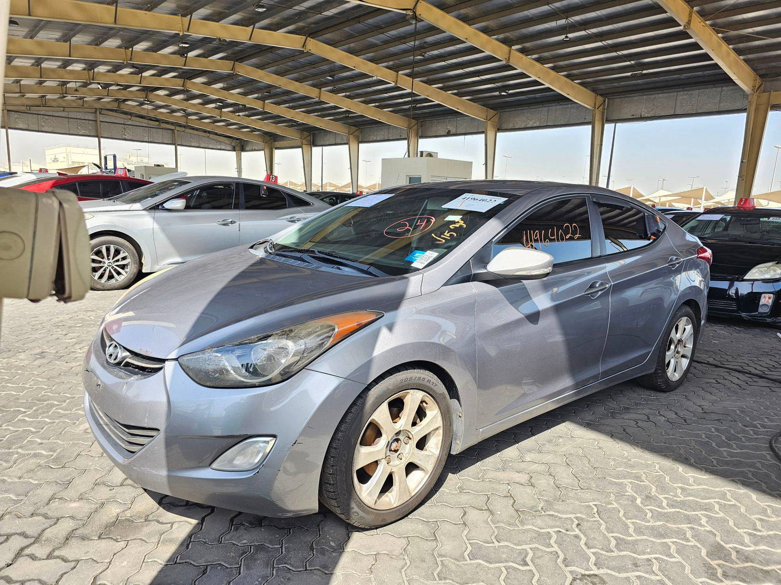 2012 HYUNDAI ELANTRA — 207648 Miles — Lot CU193030 — Souq - Marhaba Auctions Used Cars - Image 5