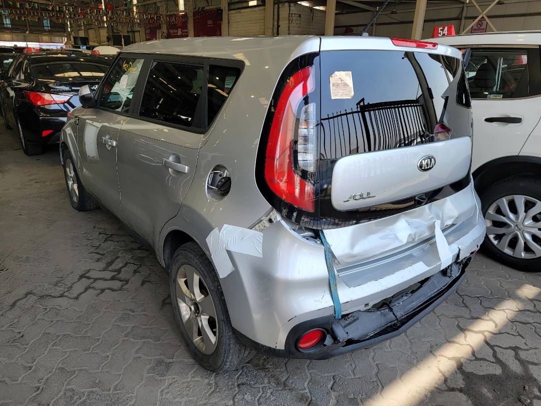2019 KIA SOUL — 156217 Miles — Lot 1269896 — Souq - Marhaba Auctions Used Cars - Image 4