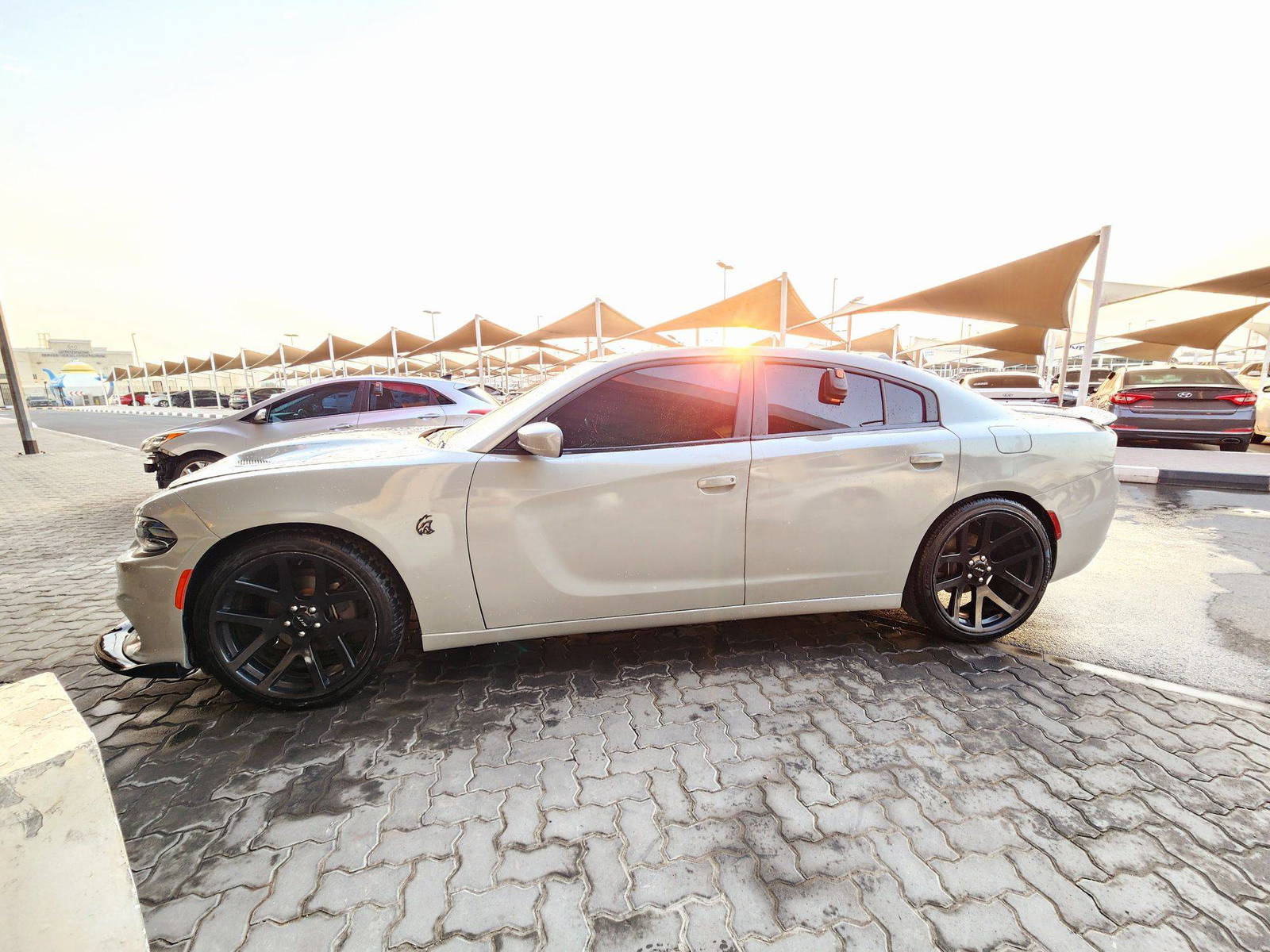2020 DODGE CHARGER — 94363 KM — Lot 6LH204245 — Souq - Marhaba Auctions Used Cars - Image 4