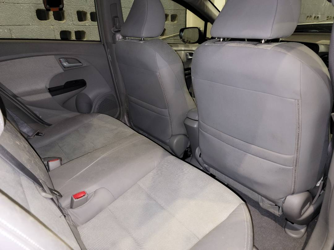 2012 HONDA INSIGHT — 77100 Miles — Lot 69602773 - Marhaba Auctions Used Cars - Image 4
