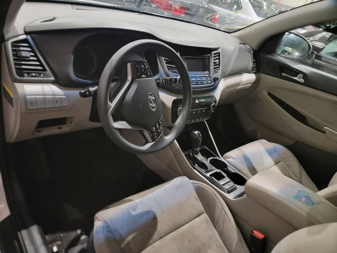 2017 HYUNDAI TUCSON — 80085 Miles — Lot 66928293 - Marhaba Auctions Used Cars - Image 4