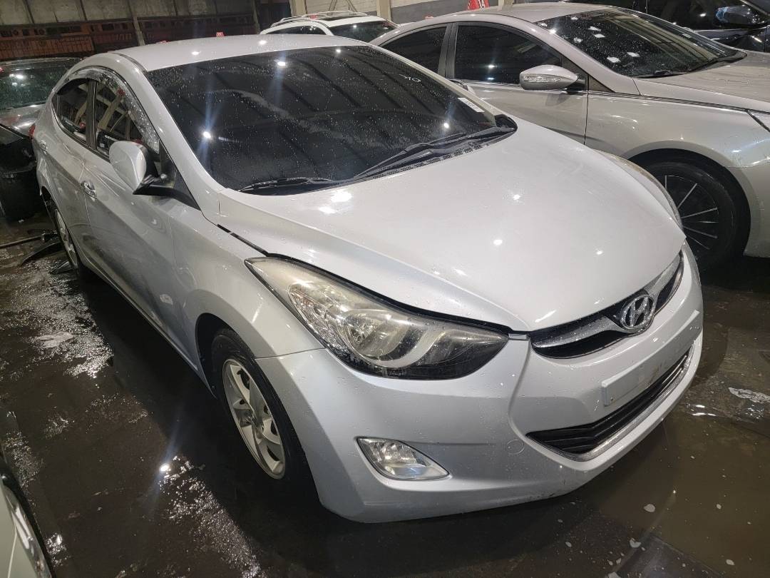 2012 HYUNDAI AVANTE — 123199 KM — Lot 549803 — Main - Marhaba Auctions Used Cars - Image 4