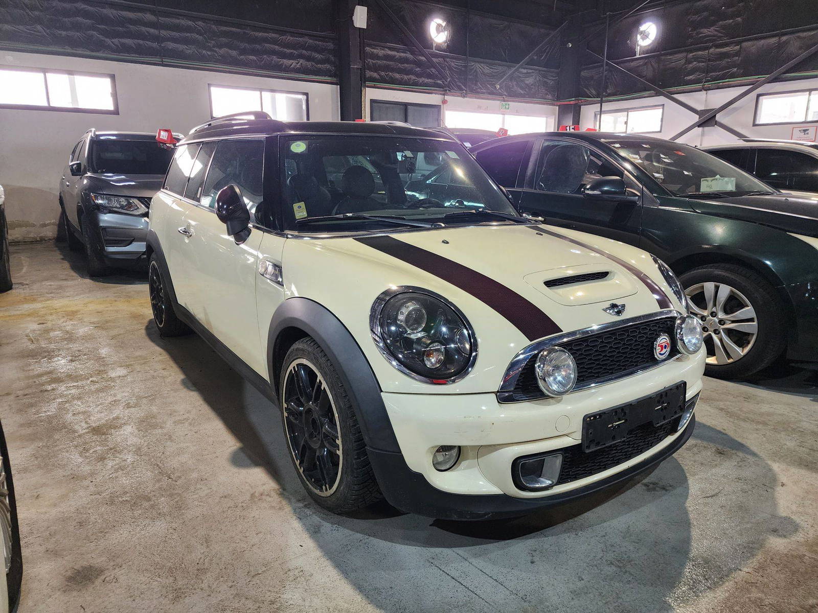 MINI COOPER CLUBMAN 2011 - Marhaba Auction Used Cars - Image 5