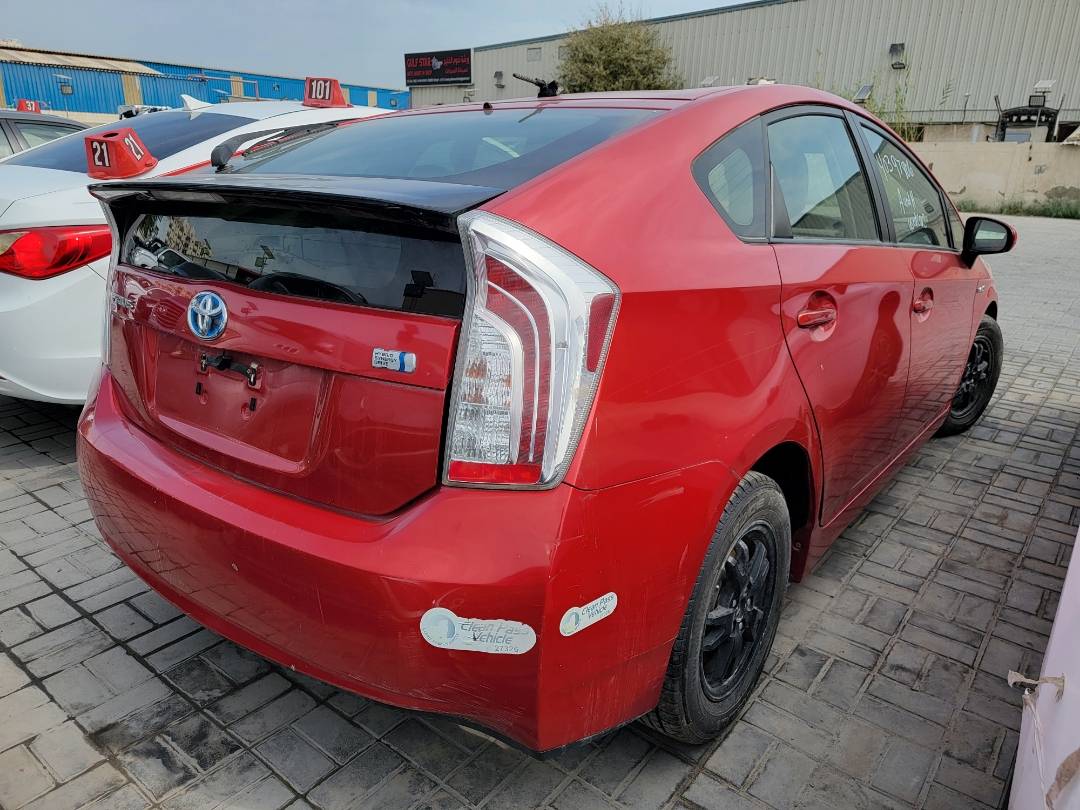 2014 TOYOTA PRIUS — 278942 Miles — Lot 9E1772569 — Main - Marhaba Auctions Used Cars - Image 3