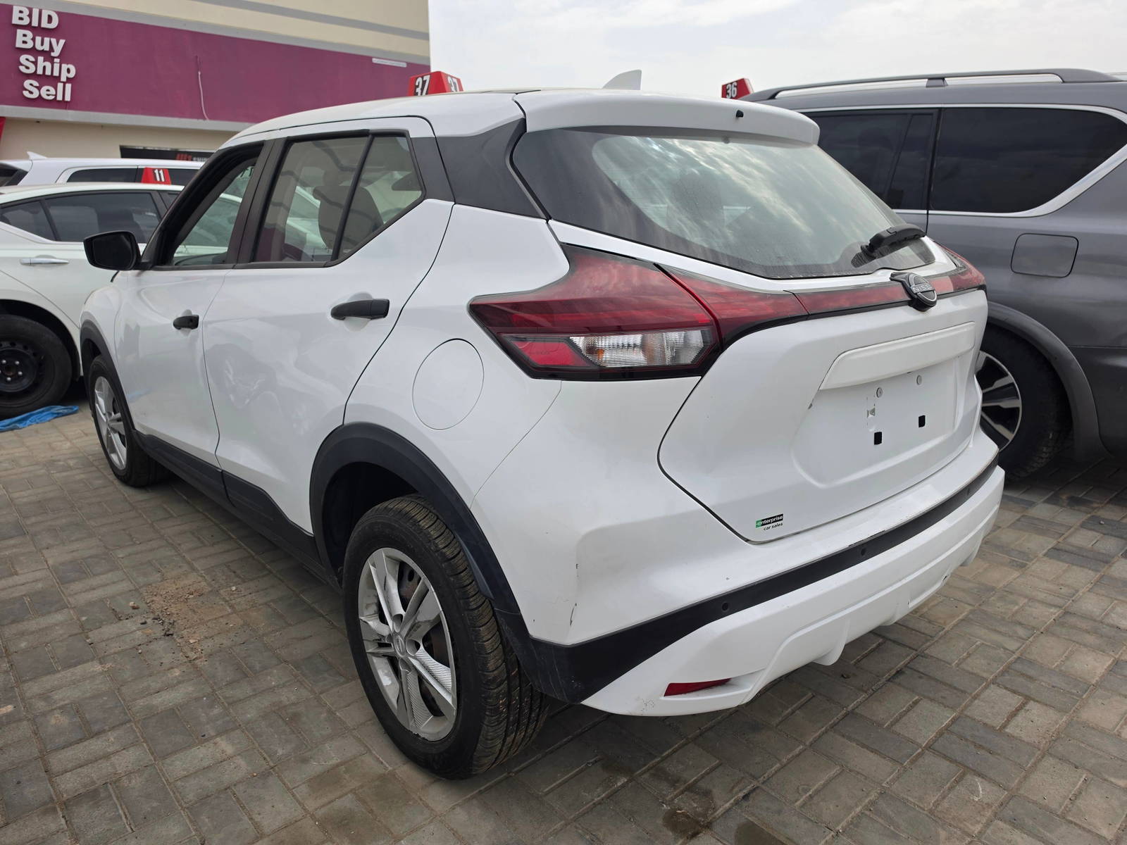2023 NISSAN KICKS — sold — 51862 Miles — Lot 99623715 - Marhaba Auctions Used Cars - Image 4