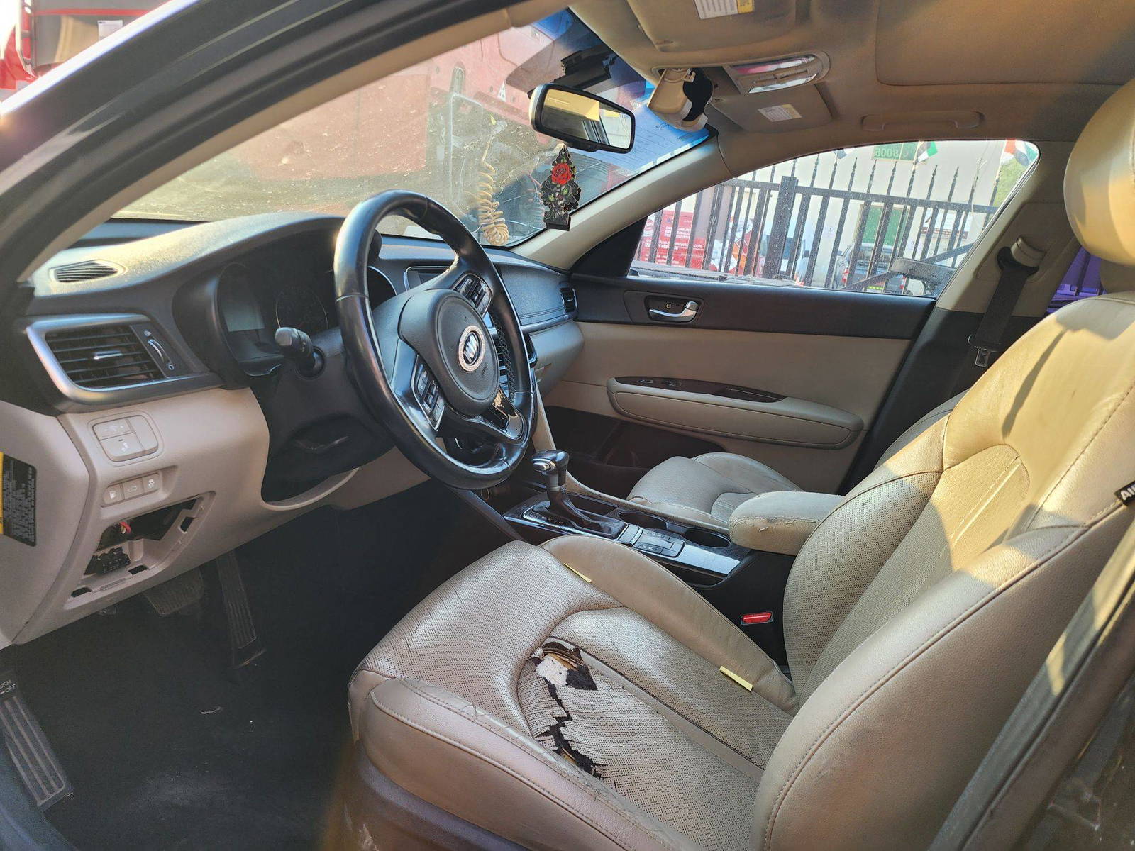 2016 KIA OPTIMA — 168354 Miles — Lot 6481 — Main - Marhaba Auctions Used Cars - Image 10