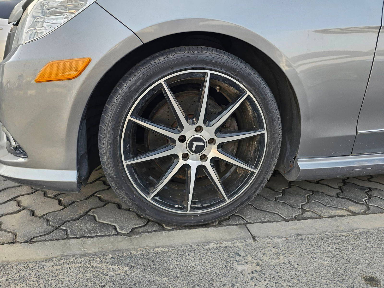 2011 MERCEDES BENZ E 350 — 139110 Miles — Lot 5BA354296 — Souq - Marhaba Auctions Used Cars - Image 11