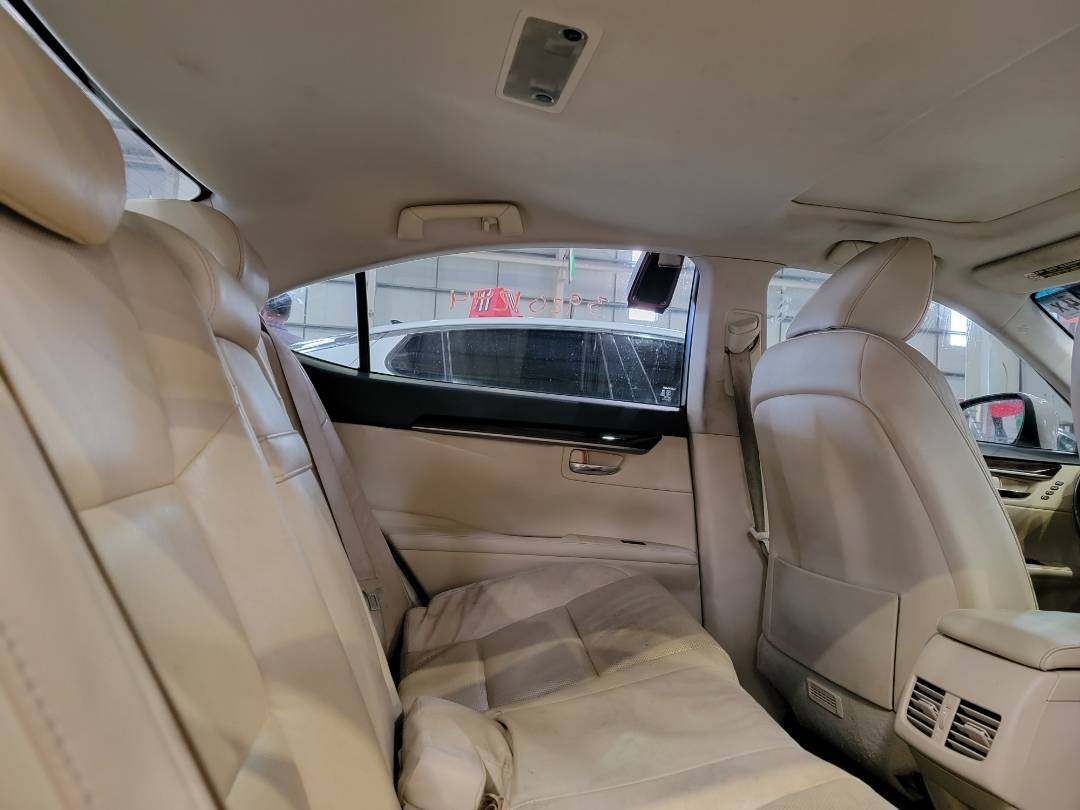 2013 LEXUS ES 350 — 136553 Miles — Lot 56441 - Marhaba Auctions Used Cars - Image 5