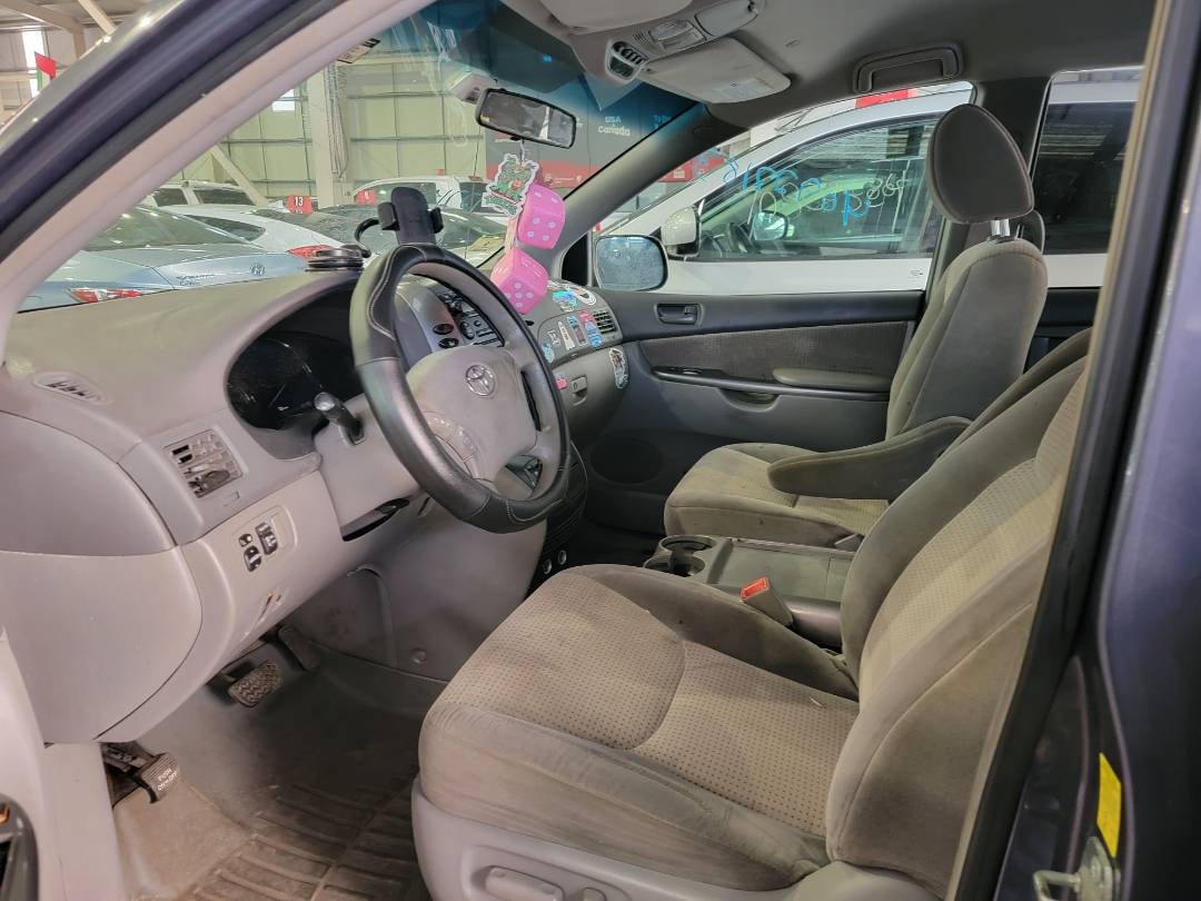 2010 TOYOTA SIENNA — 214576 Miles — Lot 40927183 — Main - Marhaba Auctions Used Cars - Image 8