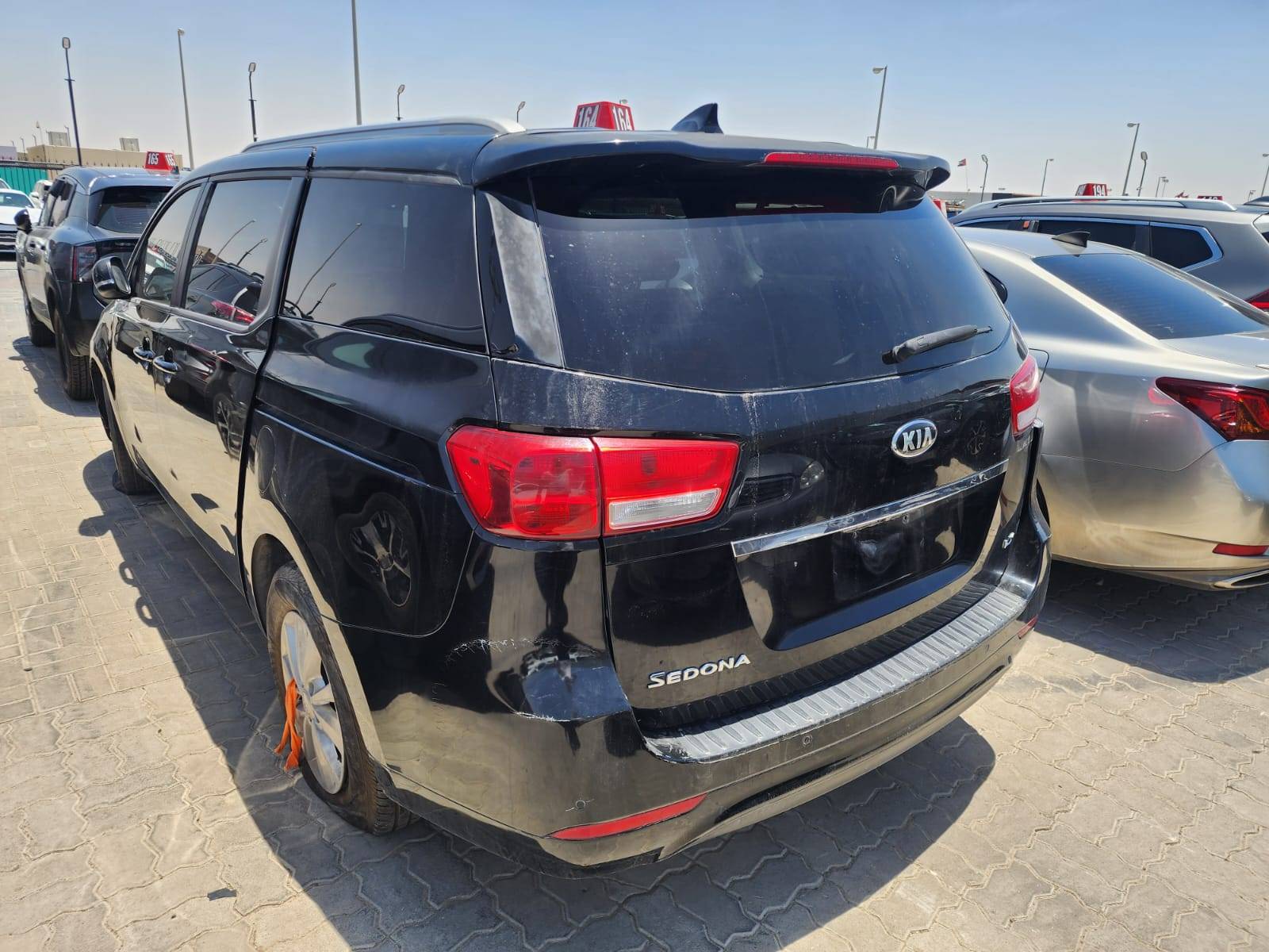 KIA SEDONA 2017 - Marhaba Auction Used Cars - Image 8