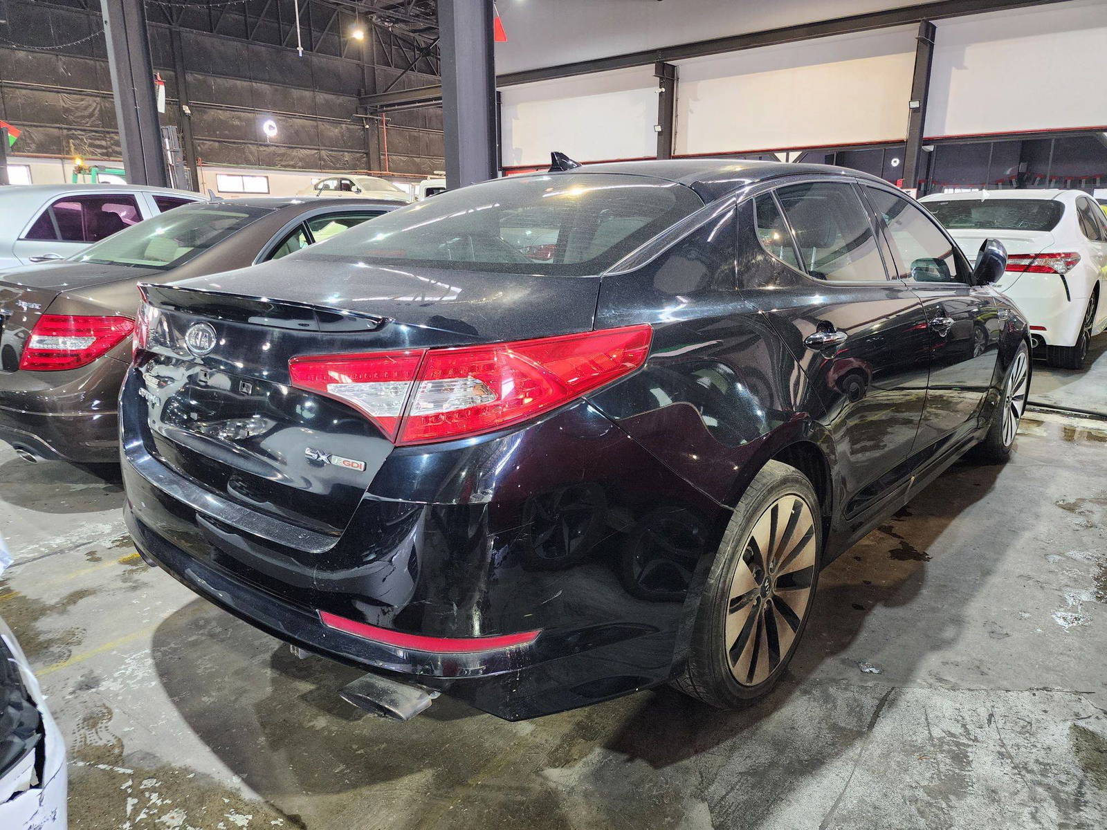 2011 KIA OPTIMA — 179999 Miles — Lot 41525222 — Main - Marhaba Auctions Used Cars - Image 4