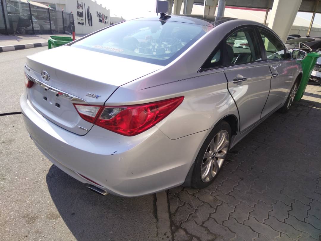 2012 HYUNDAI SONATA — 223099 Miles — Lot 37199782 - Marhaba Auctions Used Cars - Image 6