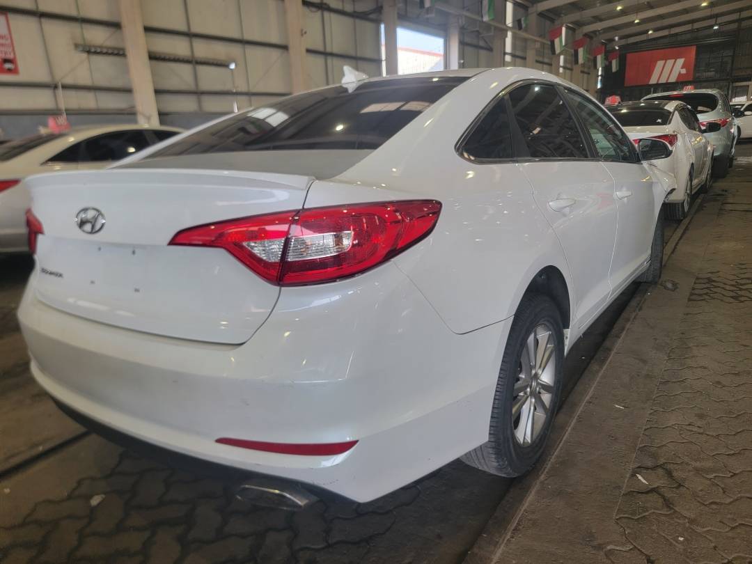 2017 HYUNDAI SONATA — 94545 Miles — Lot HH493709 — Main - Marhaba Auctions Used Cars - Image 4