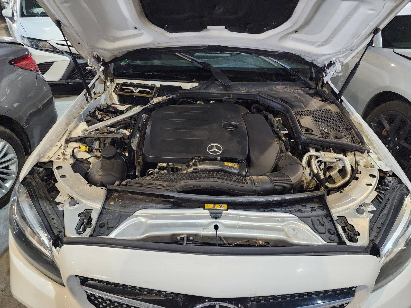 MERCEDES BENZ C300 2020 - Marhaba Auction Used Cars - Image 13