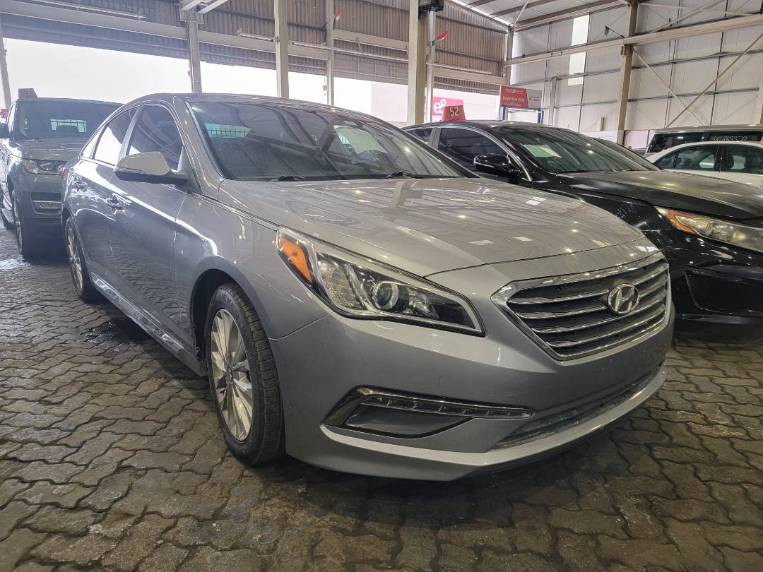 2015 HYUNDAI SONATA — 194700 Miles — Lot 0FH129424 — Main - Marhaba Auctions Used Cars - Image 4