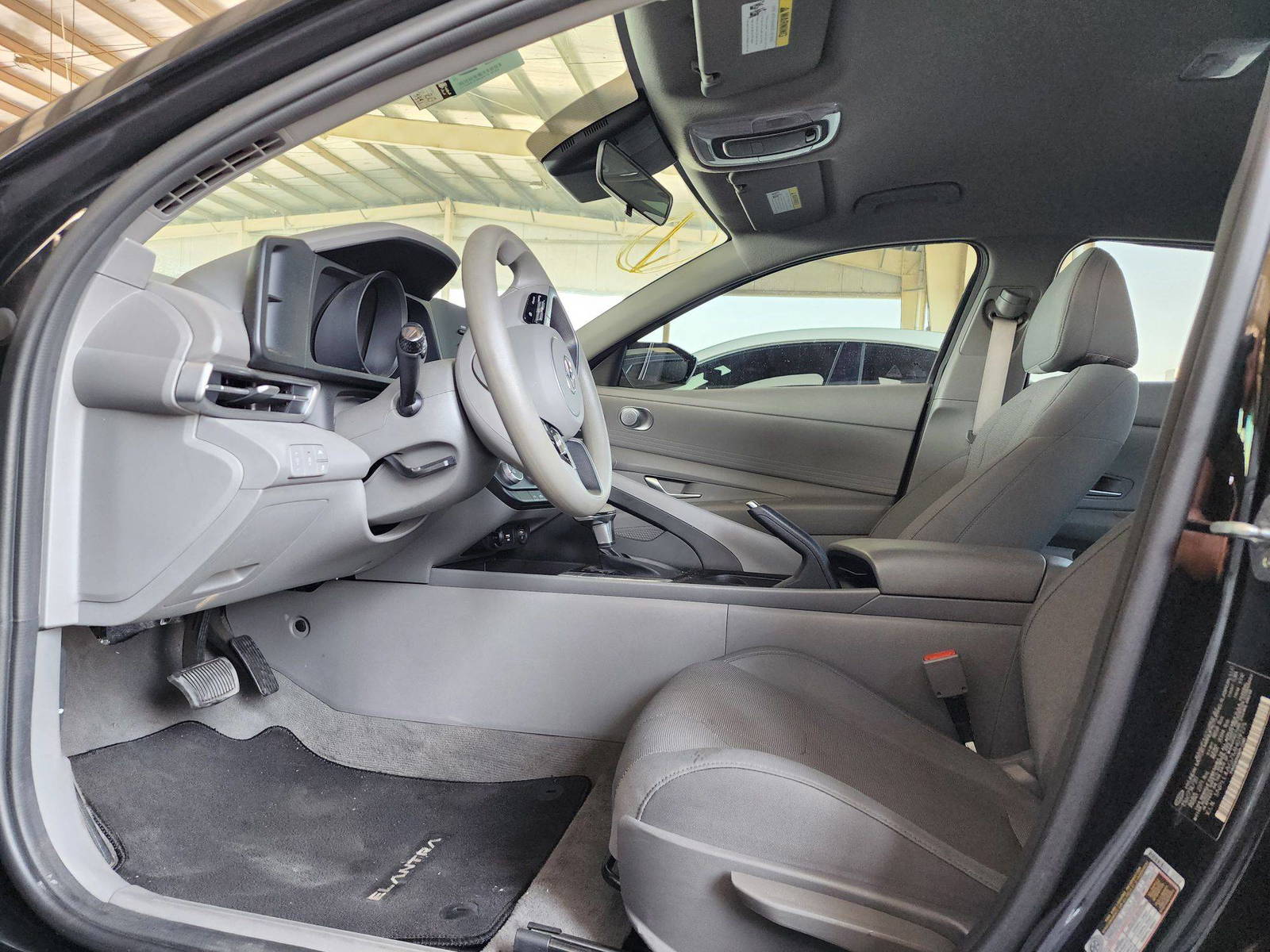 2021 HYUNDAI ELANTRA — 44991 Miles — Lot 55113144 — Souq - Marhaba Auctions Used Cars - Image 8
