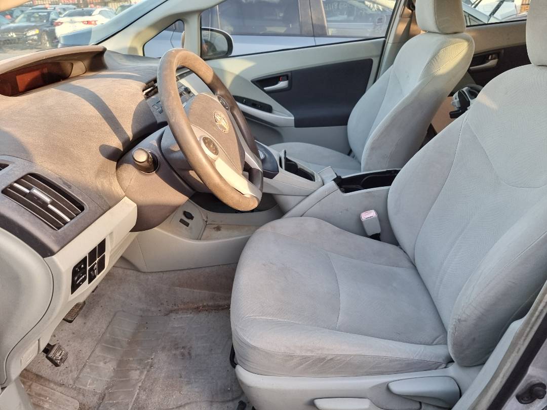 2010 TOYOTA PRIUS — 187614 Miles — Lot 215487 — Ind. 12 - Marhaba Auctions Used Cars - Image 8