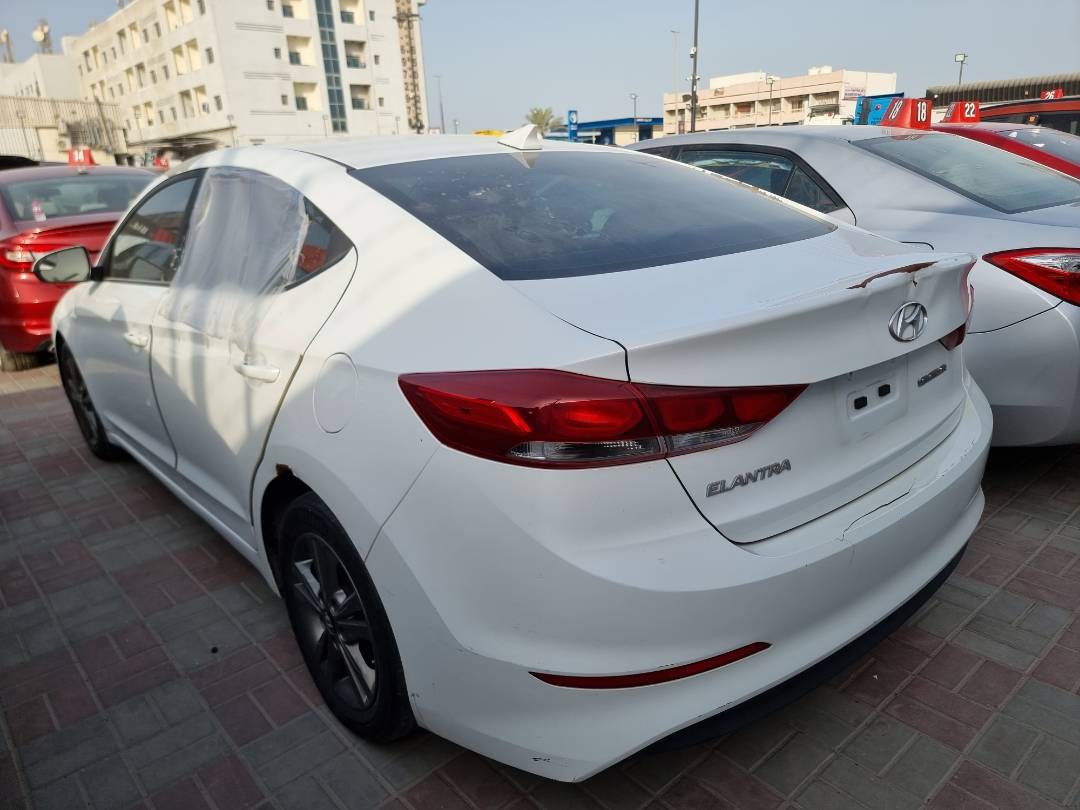 2017 HYUNDAI ELANTRA — 98838 Miles — Lot 125487 — Main - Marhaba Auctions Used Cars - Image 5