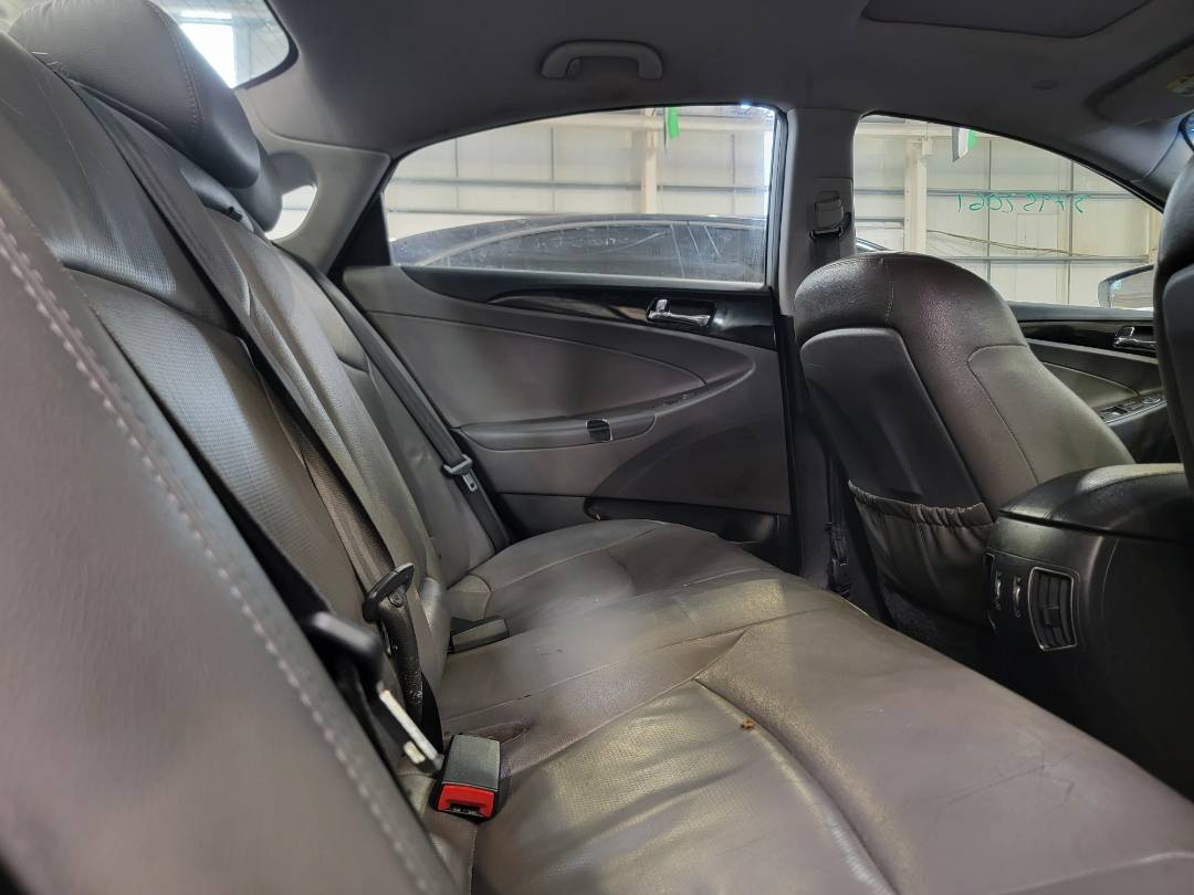2013 HYUNDAI SONATA — 177065 Miles — Lot 37952061 - Marhaba Auctions Used Cars - Image 6