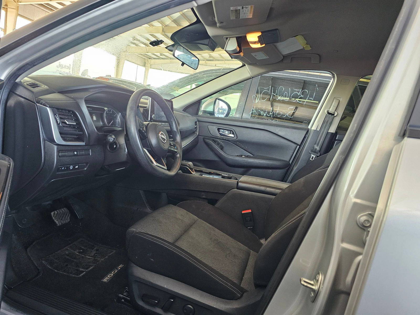 NISSAN ROGUE 2024 - Marhaba Auction Used Cars - Image 9