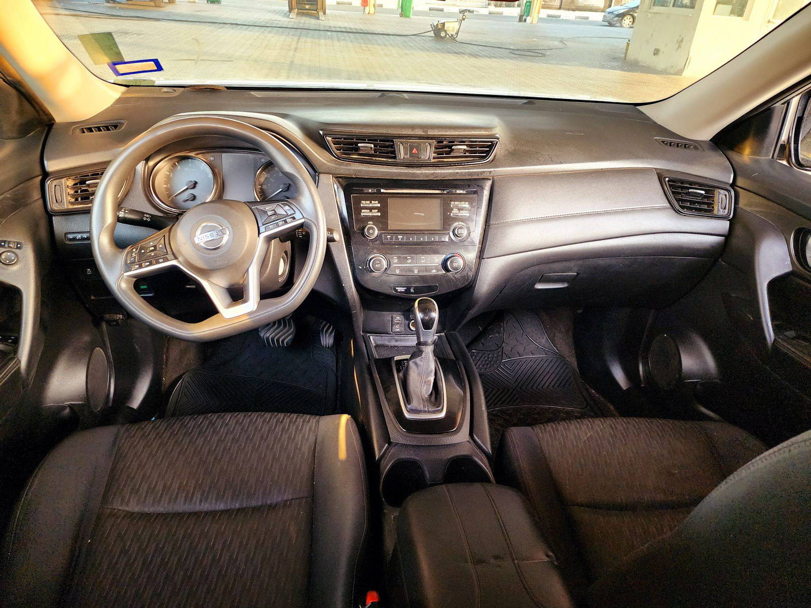2017 NISSAN ROGUE — 178785 Miles — Lot W390913 — Souq - Marhaba Auctions Used Cars - Image 7