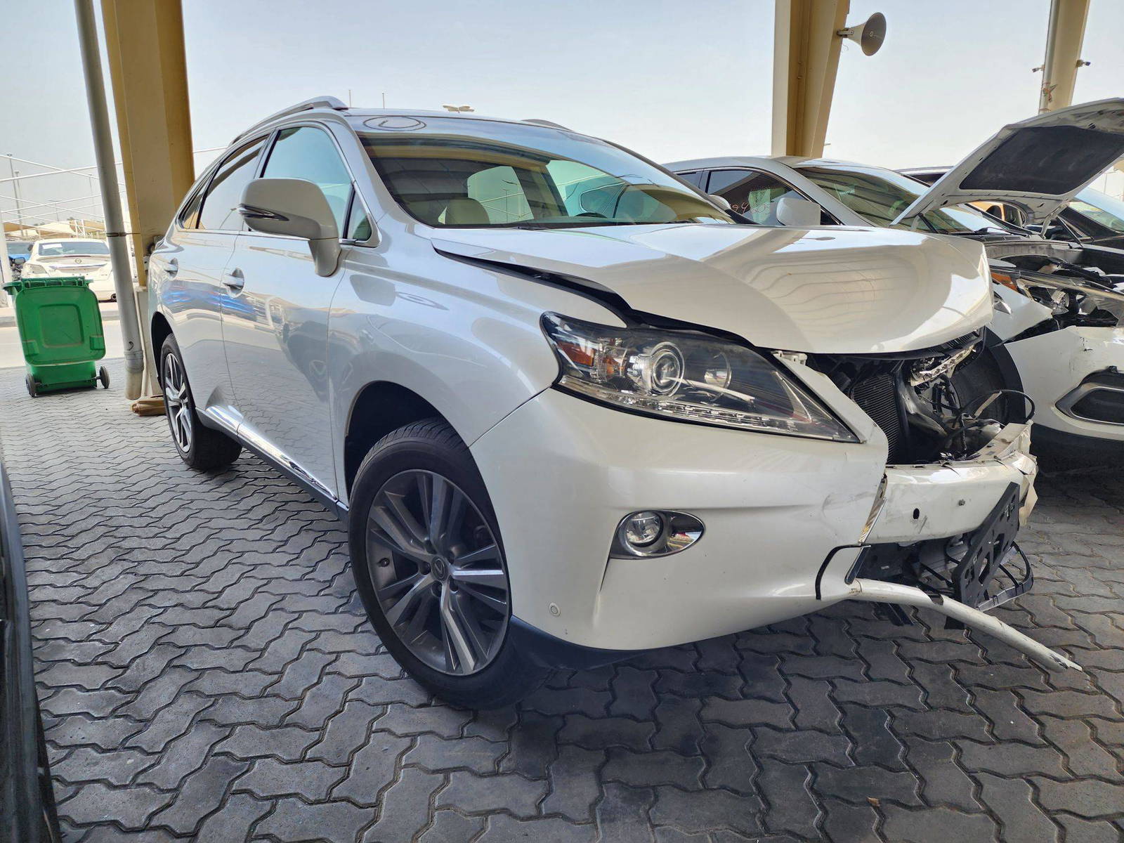 2015 LEXUS RX 350 — 84876 Miles — Lot 43667264 — Souq - Marhaba Auctions Used Cars - Image 4