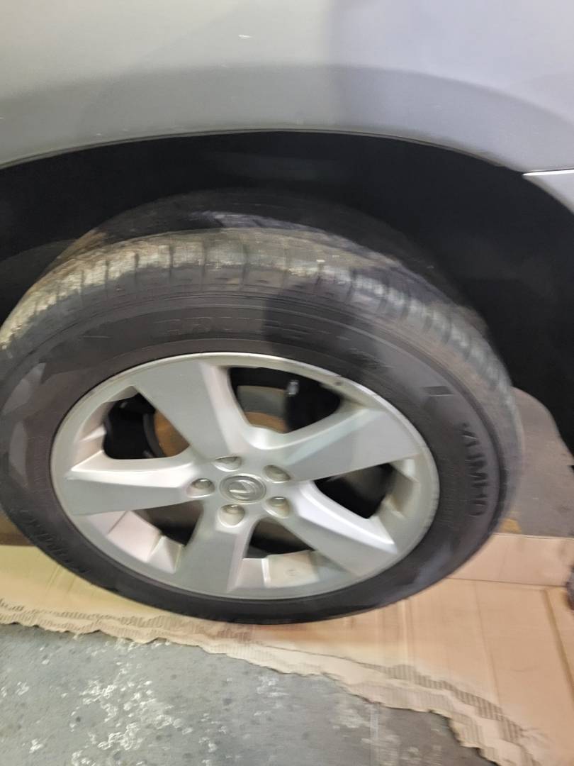 2005 LEXUS RX 330 — 187702 KM — Lot 092959 — Main - Marhaba Auctions Used Cars - Image 9