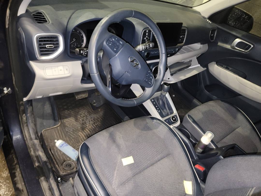 2020 HYUNDAI VENUE SEL — 36320 Miles — Lot 37151855 - Marhaba Auctions Used Cars - Image 8
