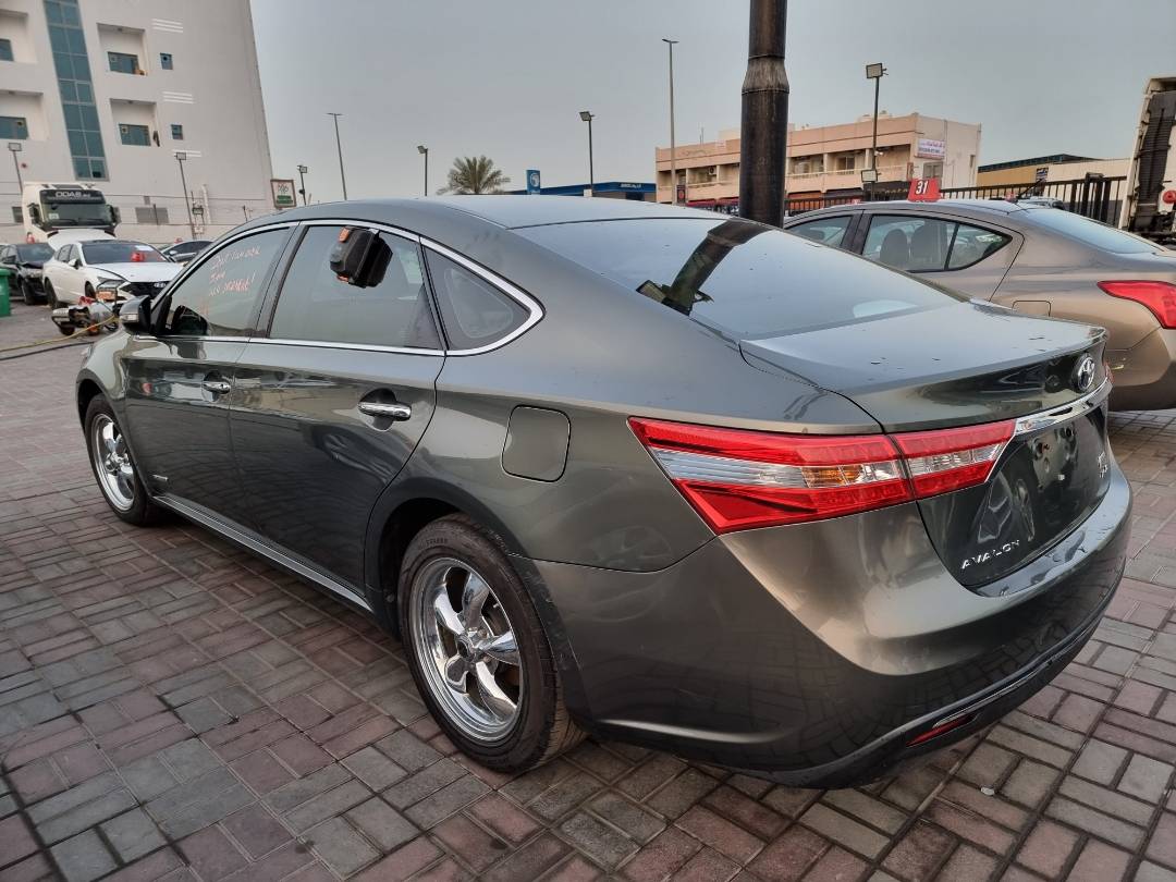 2013 TOYOTA AVALON — 228244 Miles — Lot 40751266 — Souq - Marhaba Auctions Used Cars - Image 5