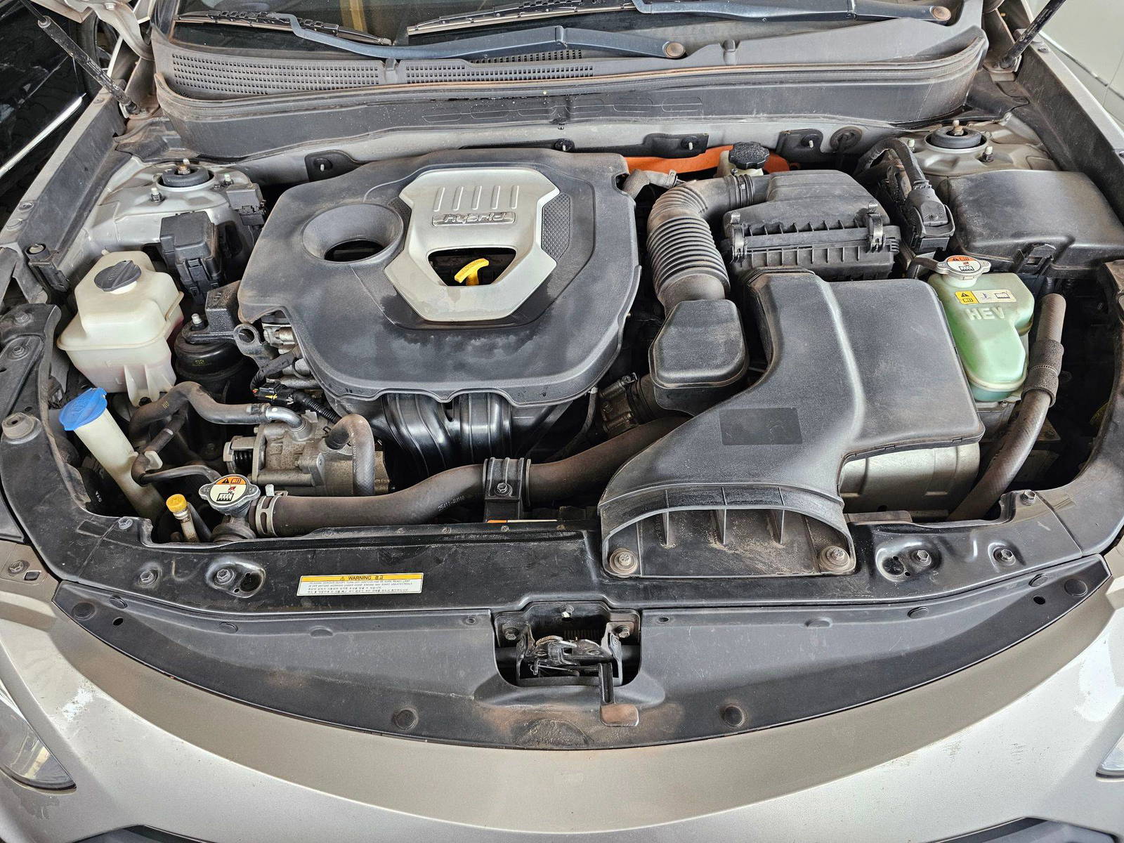 2012 HYUNDAI SONATA — 168029 KM — Lot 044600 — Souq - Marhaba Auctions Used Cars - Image 12