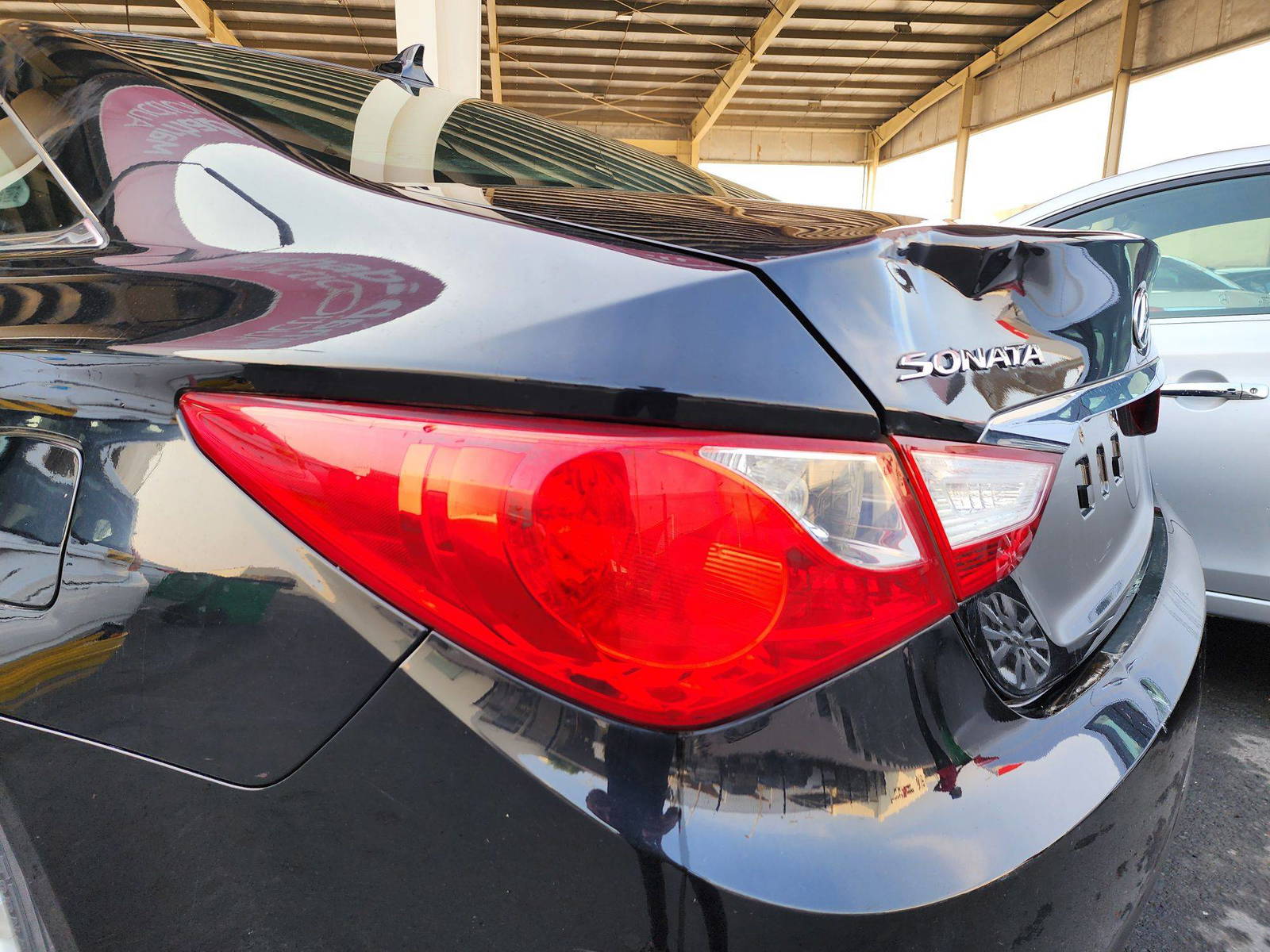 2013 HYUNDAI SONATA — 116580 Miles — Lot 83411 — Souq - Marhaba Auctions Used Cars - Image 9