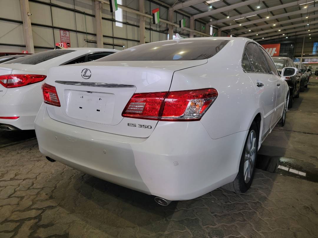 2011 LEXUS ES 350 — 202987 Miles — Lot 2426898 — Main - Marhaba Auctions Used Cars - Image 3