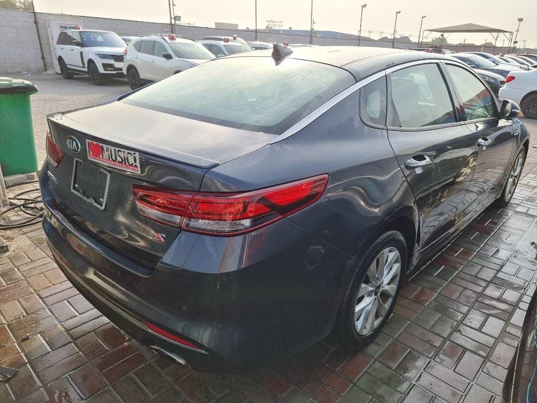 2018 KIA OPTIMA — 118665 Miles — Lot 214578 — Main - Marhaba Auctions Used Cars - Image 4