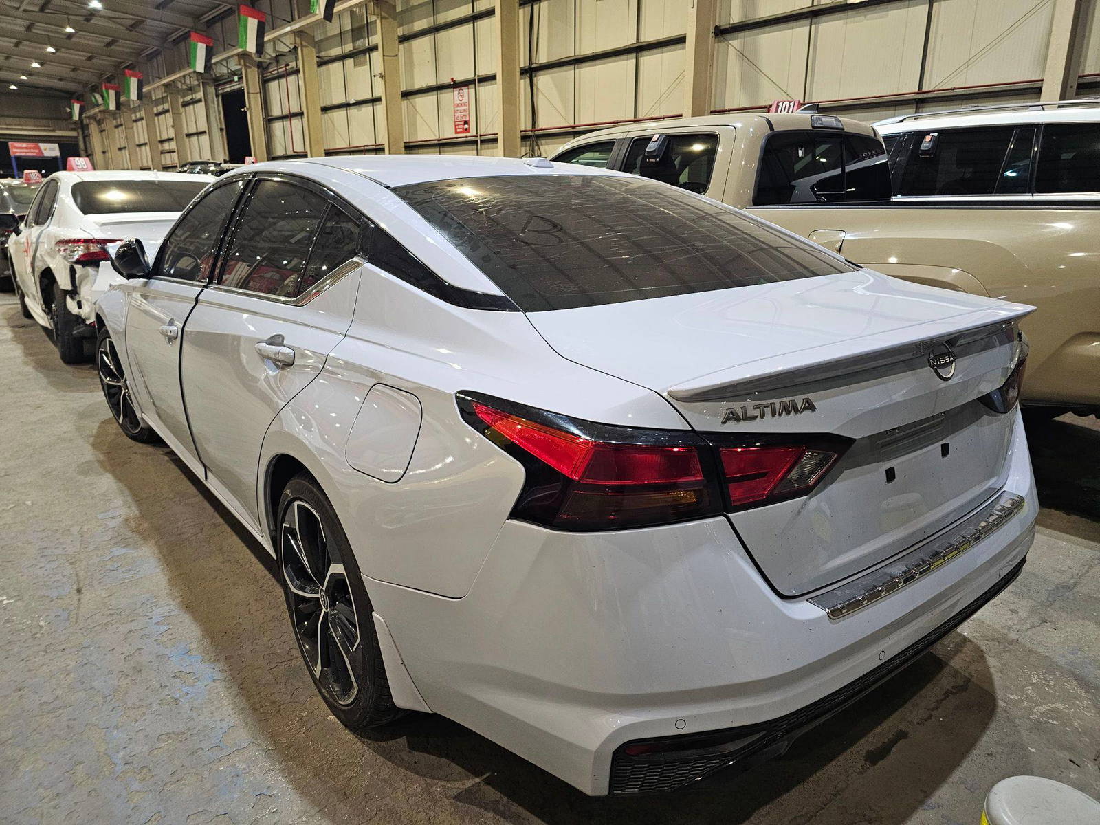 2023 NISSAN ALTIMA — sold — 83082 Miles — Lot PN314796 — Main - Marhaba Auctions Used Cars - Image 5