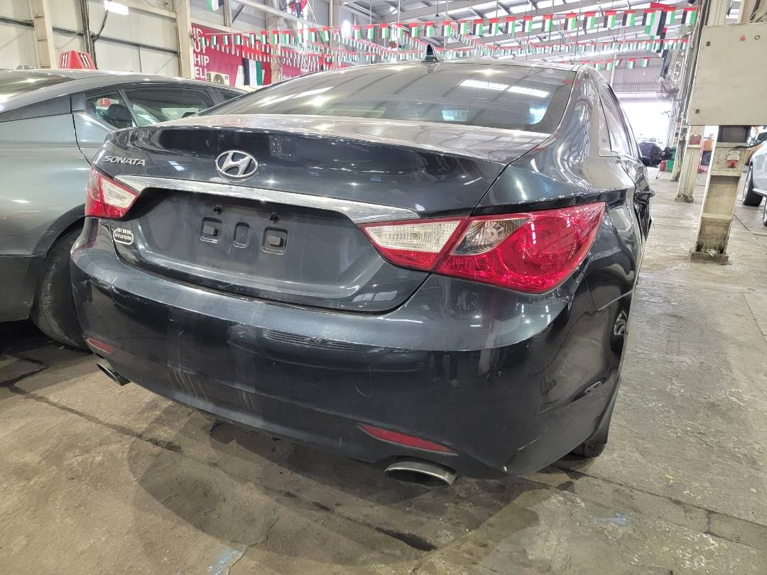 2011 HYUNDAI SONATA — 205572 Miles — Lot 120148 — Main - Marhaba Auctions Used Cars - Image 3