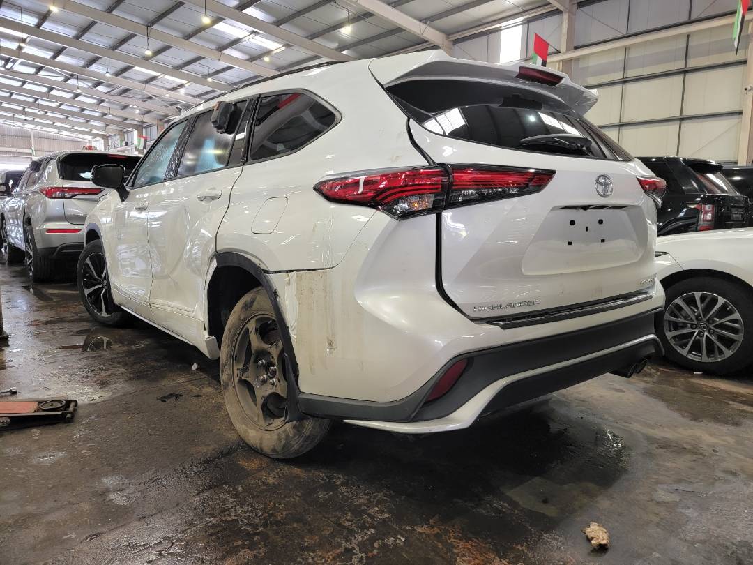 2021 TOYOTA HIGHLANDER — 12435 KM — Lot MS127207 — Main - Marhaba Auctions Used Cars - Image 4